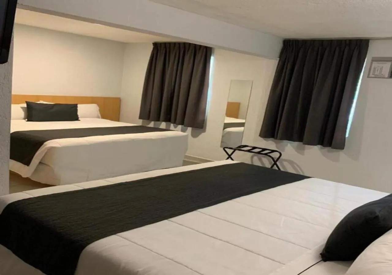 Hotel Emperador Centro Guadalajara Y Remodelado