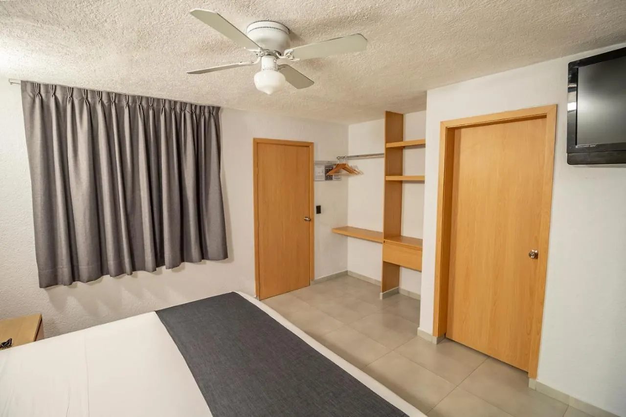 Hotel Emperador centro Guadalajara y Remodelado México