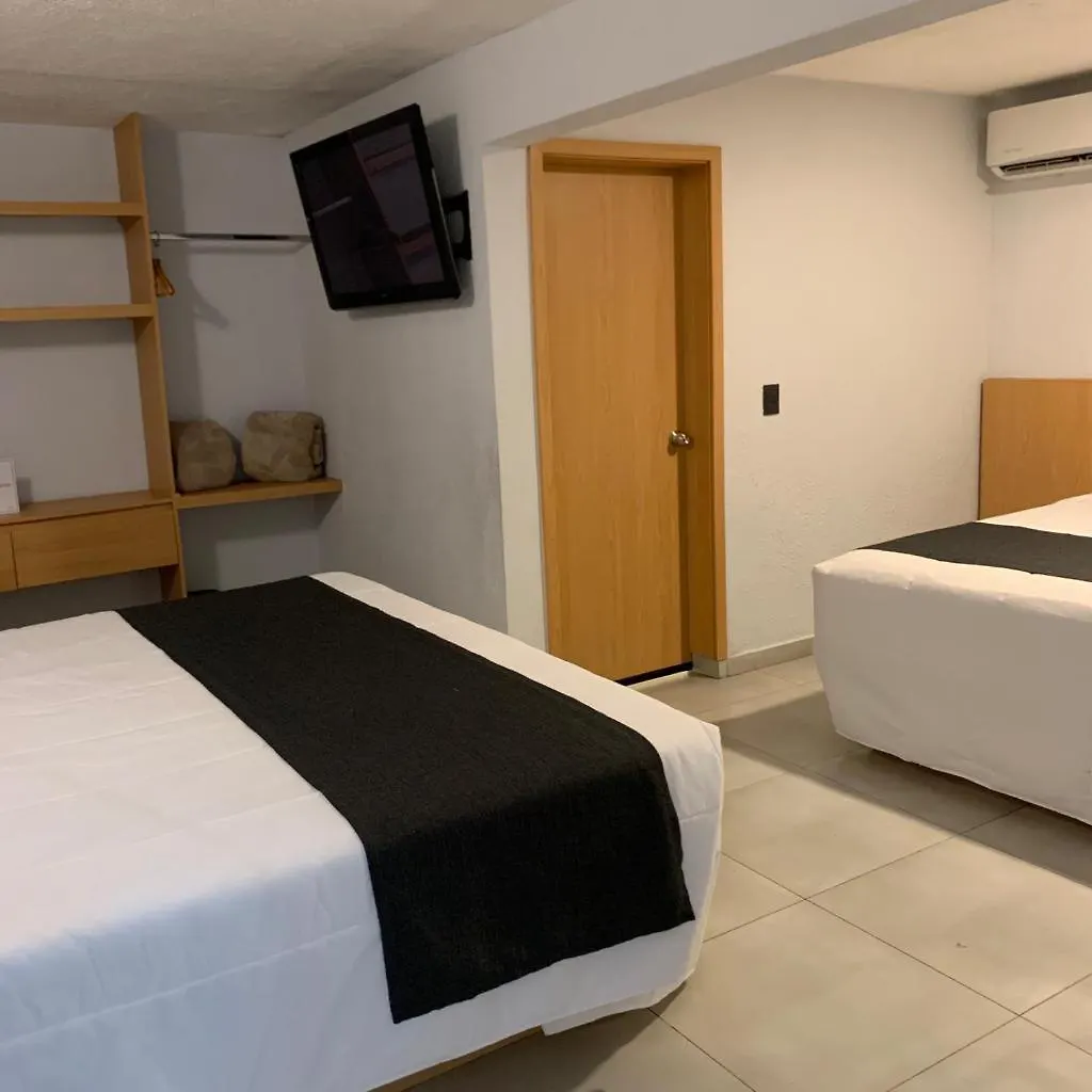 Hotel Emperador centro Guadalajara y Remodelado